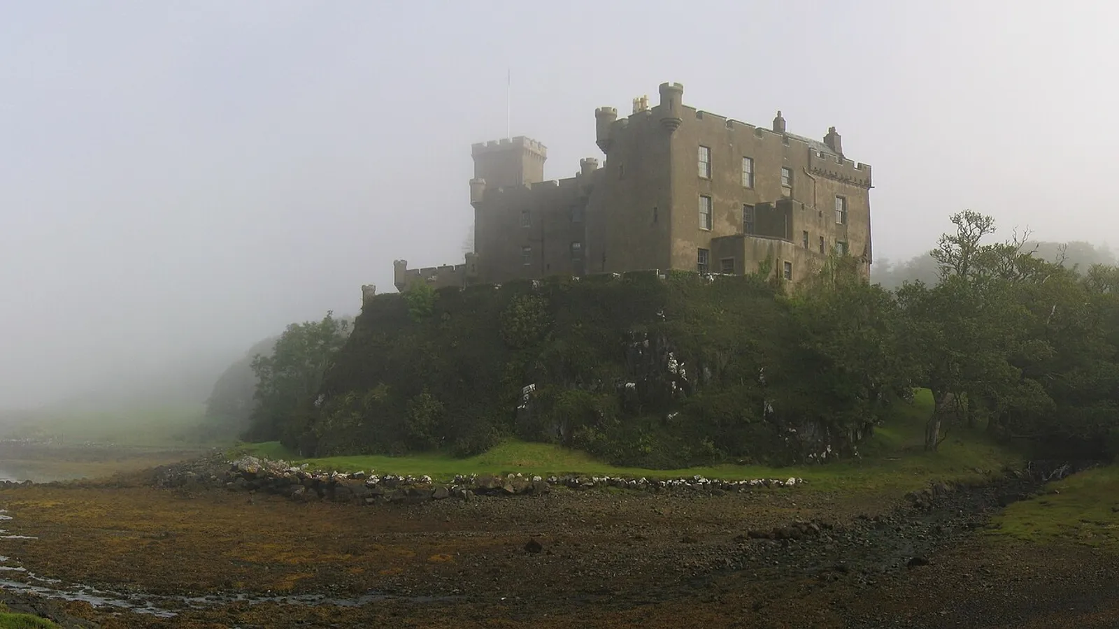 The Fairy Flag of Dunvegan